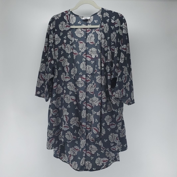 LulaRoe Floral Cardigan - Picture 4 of 11